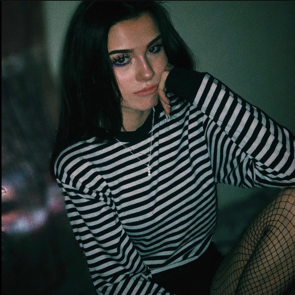 Brandy Melville longsleeve black and white